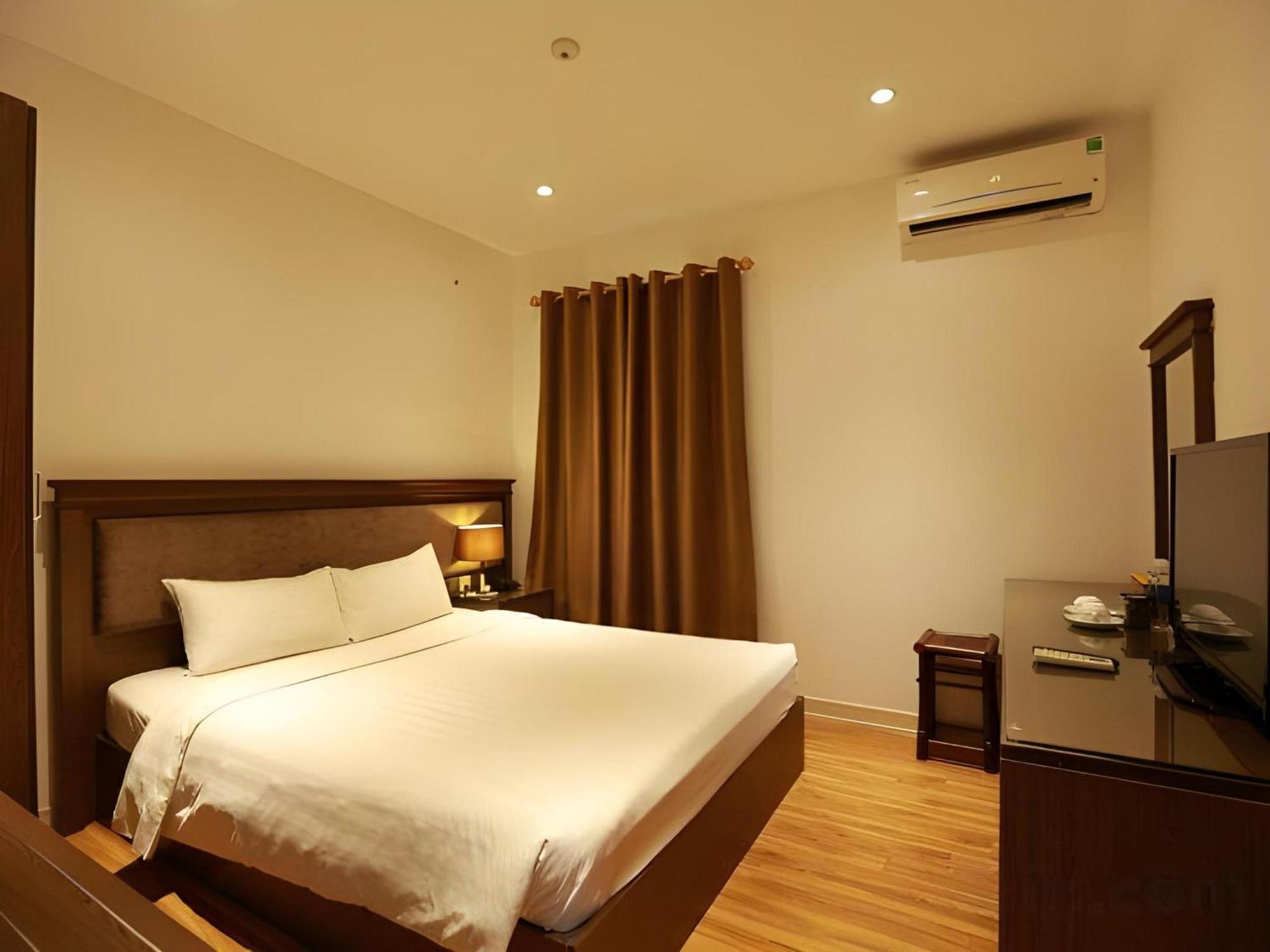 Collection O Le Grand Hanoi Hotel - The Tryst Exteriör bild