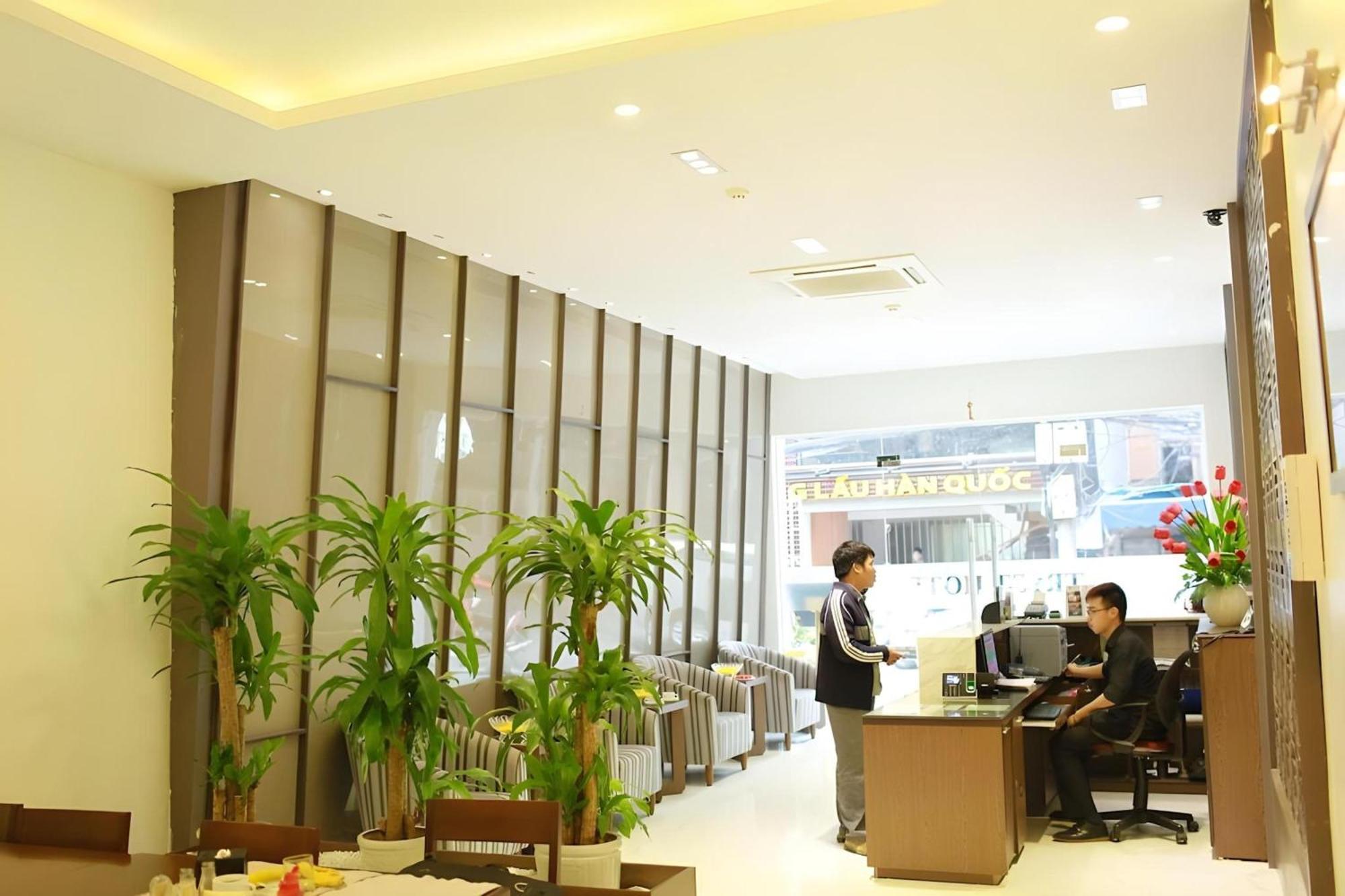 Collection O Le Grand Hanoi Hotel - The Tryst Exteriör bild